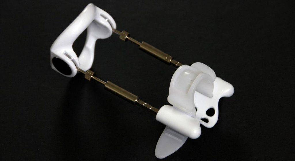 افزایش سایز آلت با دستگاه کشش آلت تناسلی