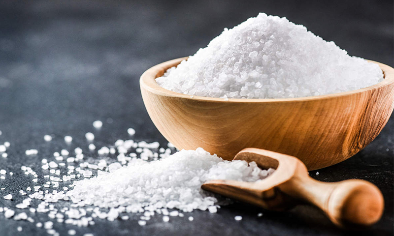 چاقی صورت و مصرف نمک