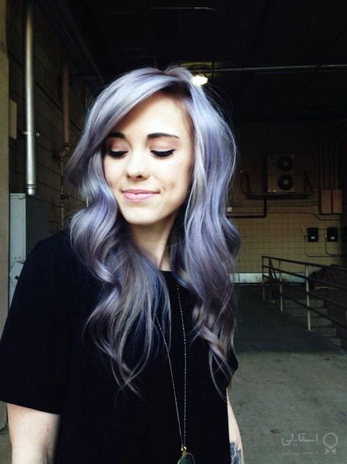 رنگ موی نقره‌ای معرکه برای خانم‌های شیک - موی یاسی