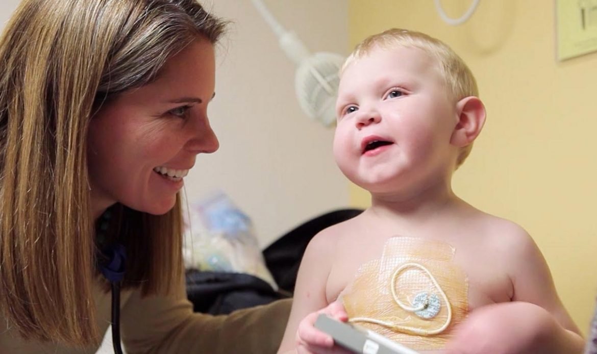 تغذیه وریدی نوزادان