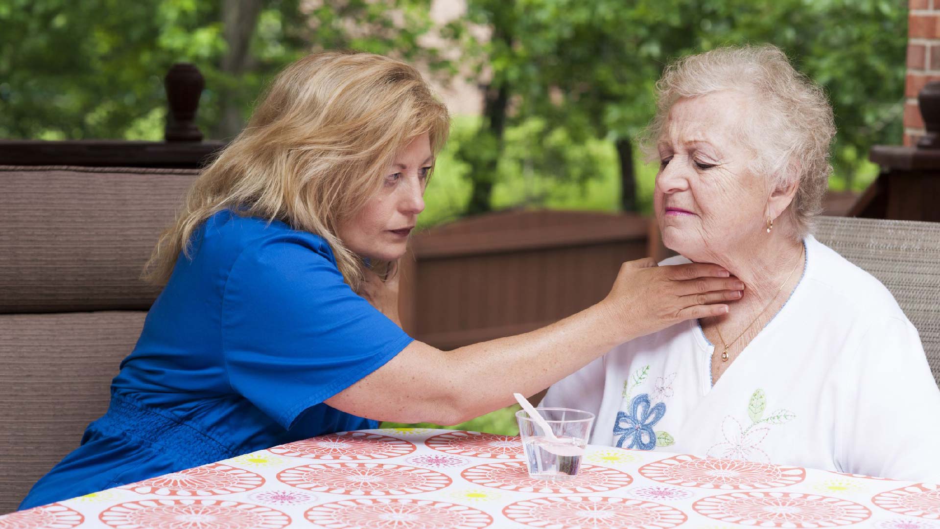 اختلال بلع در اثر سکته مغزی