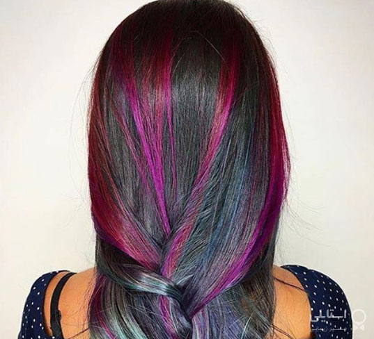 رنگین کمان روی موهای مشکی