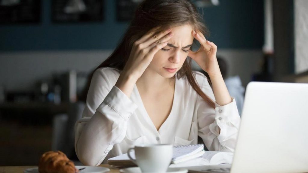 علائم سکته مغزی، سردرد