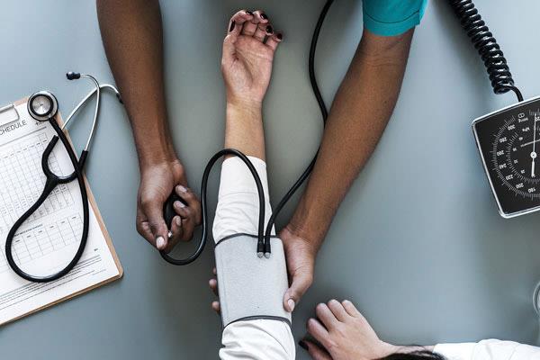 علائم فشار خون بالا