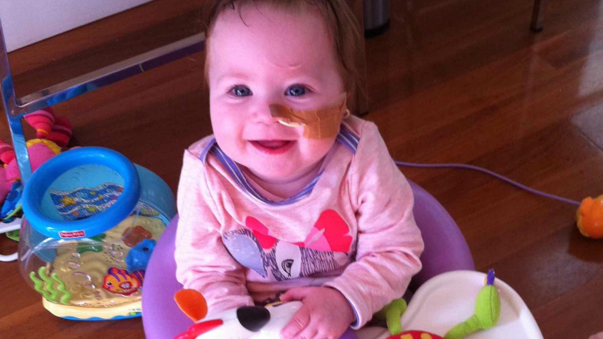 لوله تغذیه نوزاد یا گاواژ