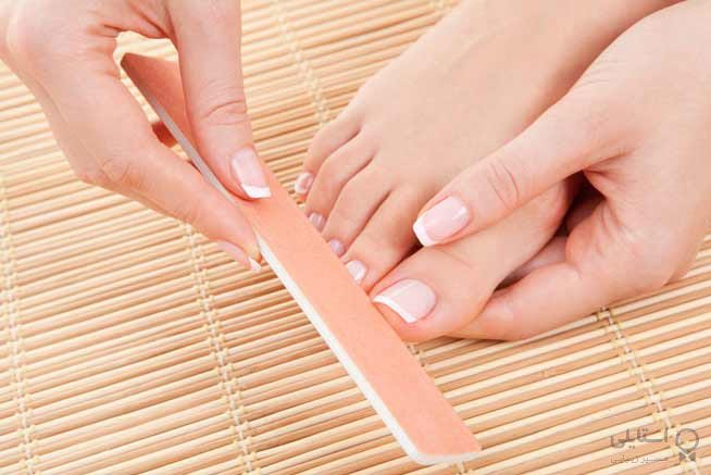 سوهان کشیدن ناخن‌های پا