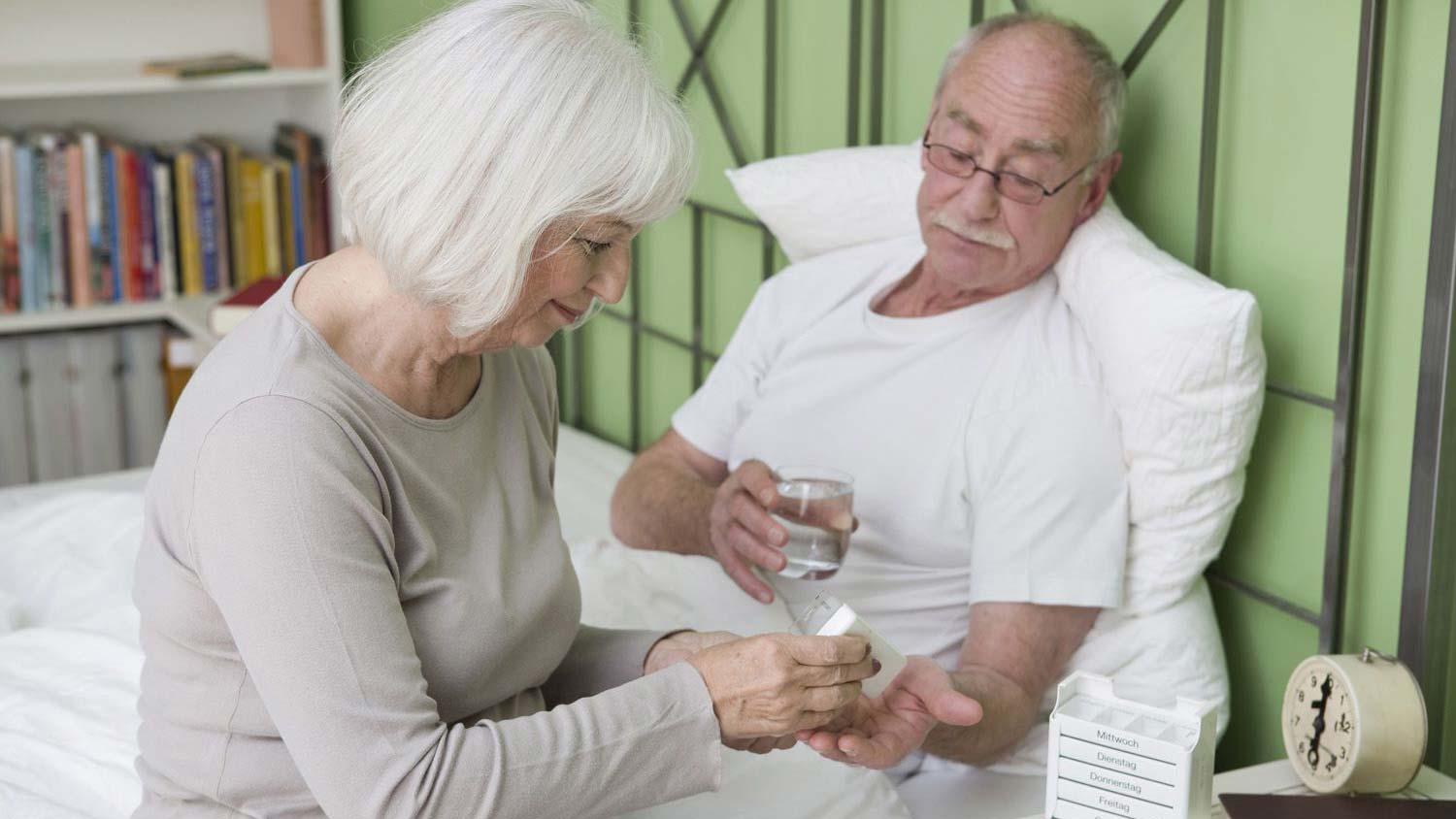 اختلال بلع و 13 درمان طبیعی برای مقابله با آن