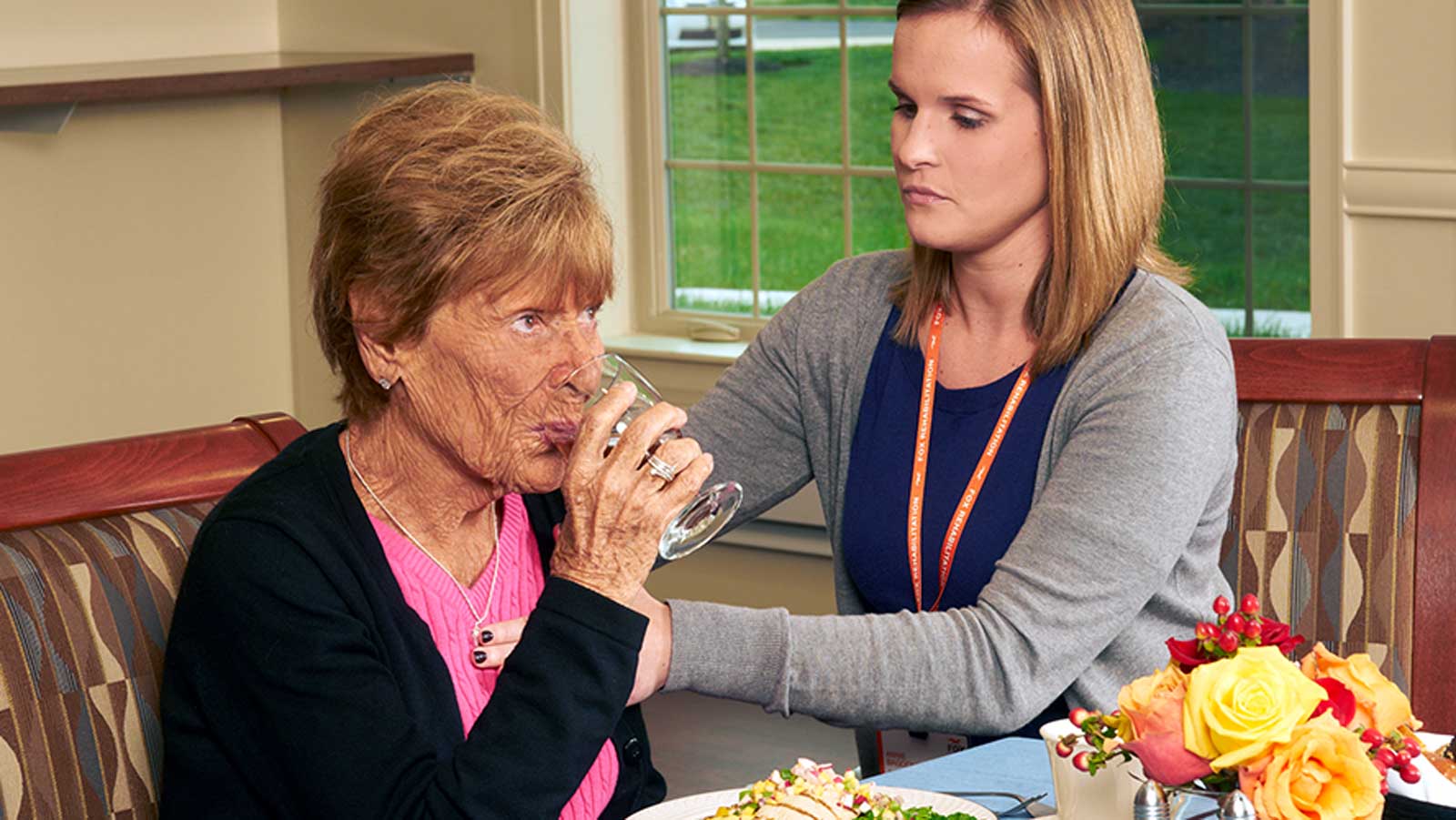 تمرینات بلع برای اختلال بلع ناشی از دلایل عصبی