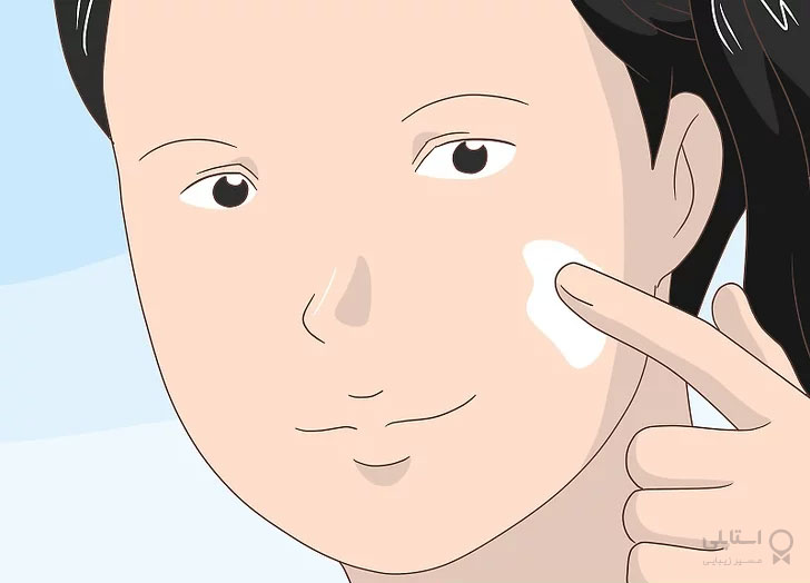 زدن مرطوب کننده روی پوست