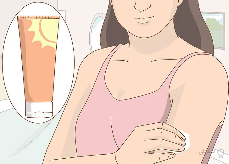  زدن ضد آفتاب روی بازو